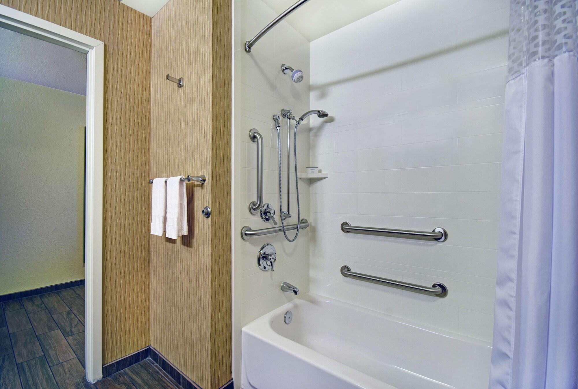 Hampton Inn & Suites Milwaukee/Franklin Franklin  Exteriör bild
